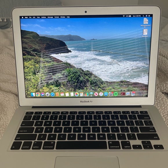 MacBook Air 2017 13 inch